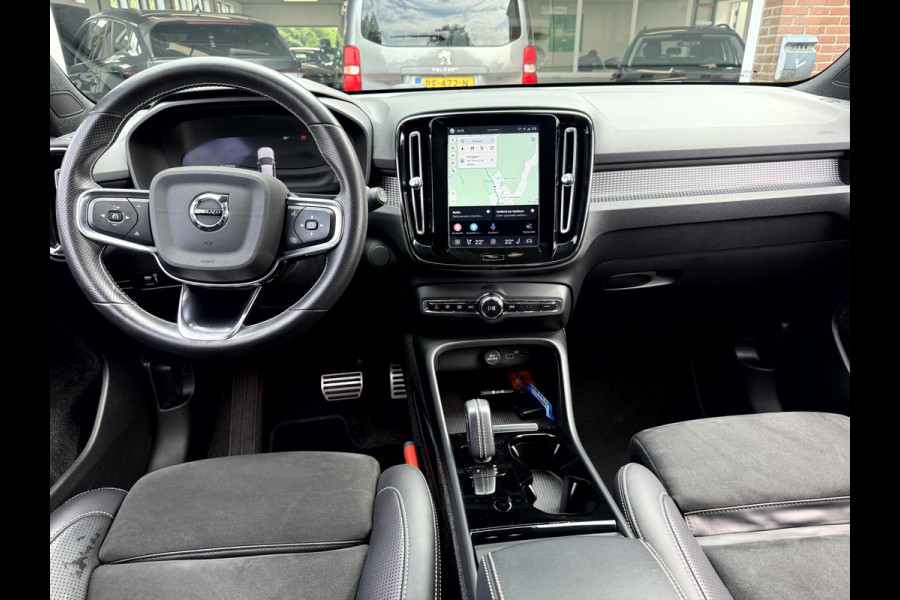 Volvo XC40 Recharge P8 AWD R-Design SOH 92.6%, Trekhaak, Stoel/Stuurverwarming, Camera