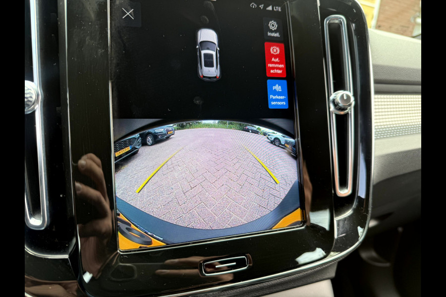 Volvo XC40 Recharge P8 AWD R-Design SOH 92.6%, Trekhaak, Stoel/Stuurverwarming, Camera