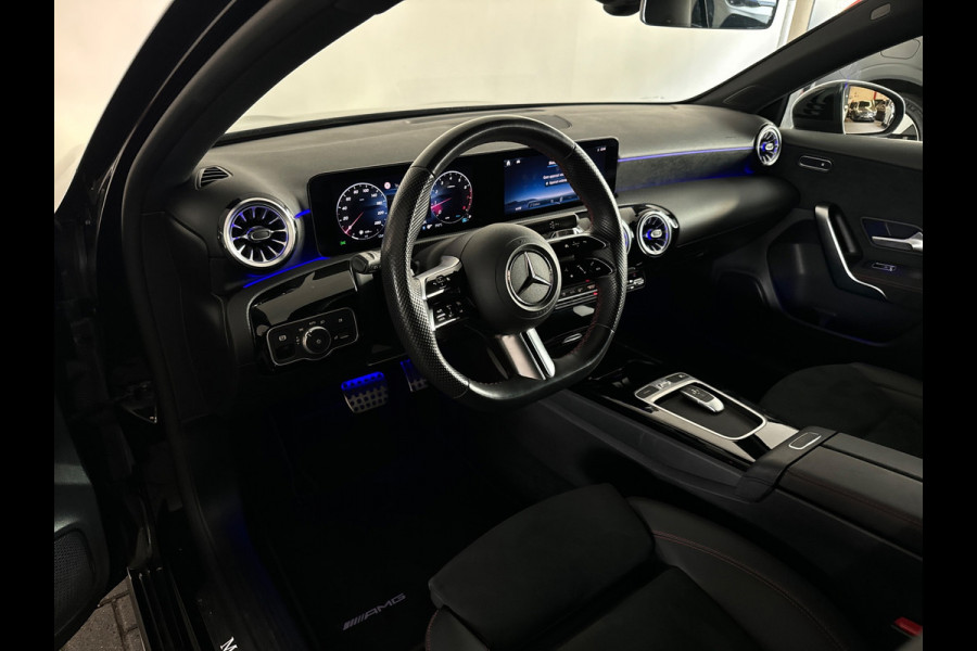Mercedes-Benz A-Klasse 200 AMG Line Camera|Sfeer|Stoelverwarming