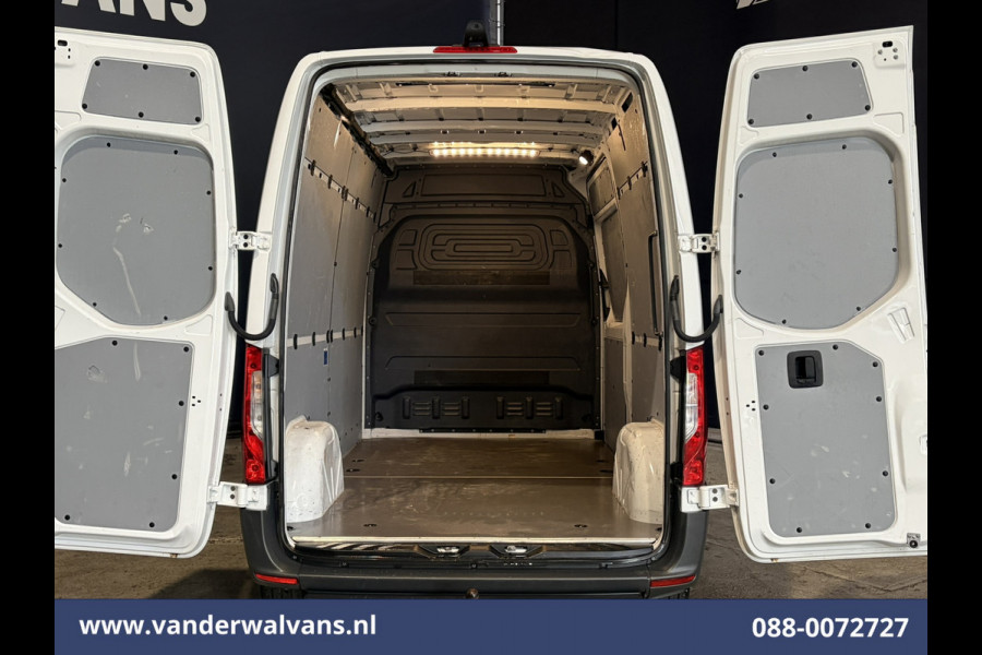 Mercedes-Benz Sprinter 211 CDI 115pk L2H2 Euro6 Airco | Trekhaak | Bijrijdersbank Bluetooth telefoonvoorbereiding