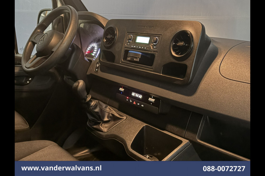 Mercedes-Benz Sprinter 211 CDI 115pk L2H2 Euro6 Airco | Trekhaak | Bijrijdersbank Bluetooth telefoonvoorbereiding