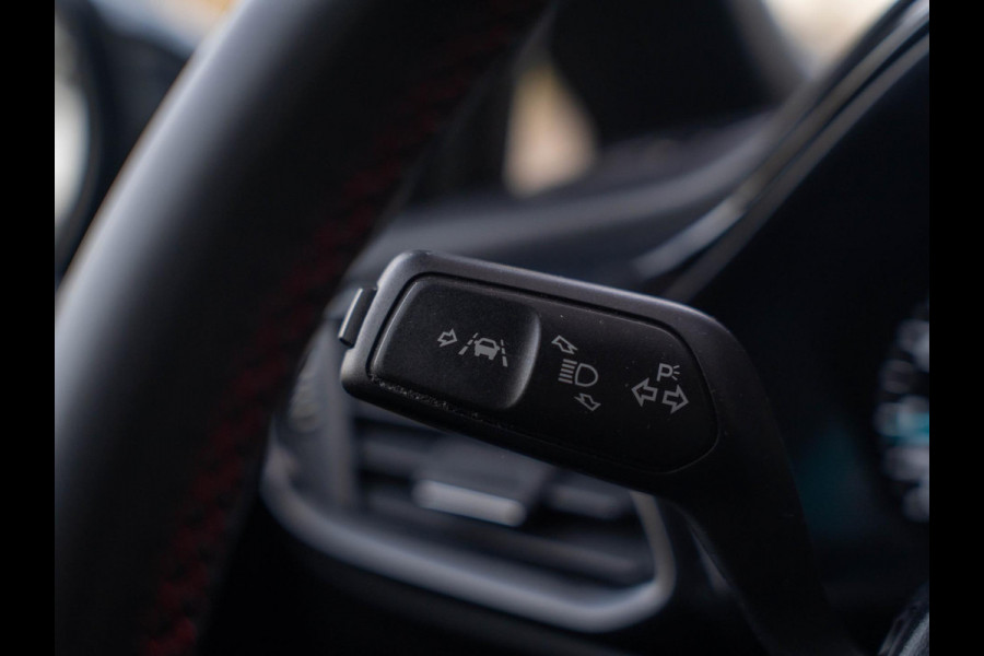 Ford Fiesta 1.0 Hybrid ST-Line | LED | ACC | Lane assist | Carplay | NL auto