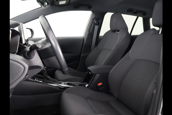 Toyota Corolla Touring Sports 1.8 HYBRID BLACKLINE ED. GARANTIE TOT 06-2031 CLOUD NAVIGATIE. ADAPTIEVE CRUISE CONTROL . ACHTERUITRIJ CAMERA . APPLE CARPLAY & ANDRIOD AUTO .