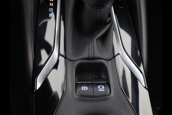 Toyota Corolla Touring Sports 1.8 HYBRID BLACKLINE ED. GARANTIE TOT 06-2031 CLOUD NAVIGATIE. ADAPTIEVE CRUISE CONTROL . ACHTERUITRIJ CAMERA . APPLE CARPLAY & ANDRIOD AUTO .