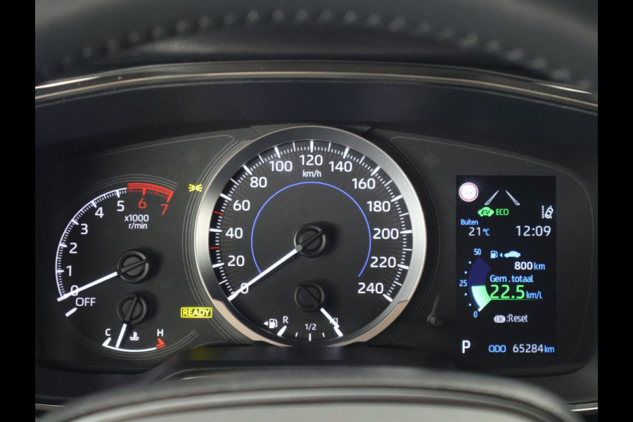 Toyota Corolla Touring Sports 1.8 HYBRID BLACKLINE ED. GARANTIE TOT 06-2031 CLOUD NAVIGATIE. ADAPTIEVE CRUISE CONTROL . ACHTERUITRIJ CAMERA . APPLE CARPLAY & ANDRIOD AUTO .