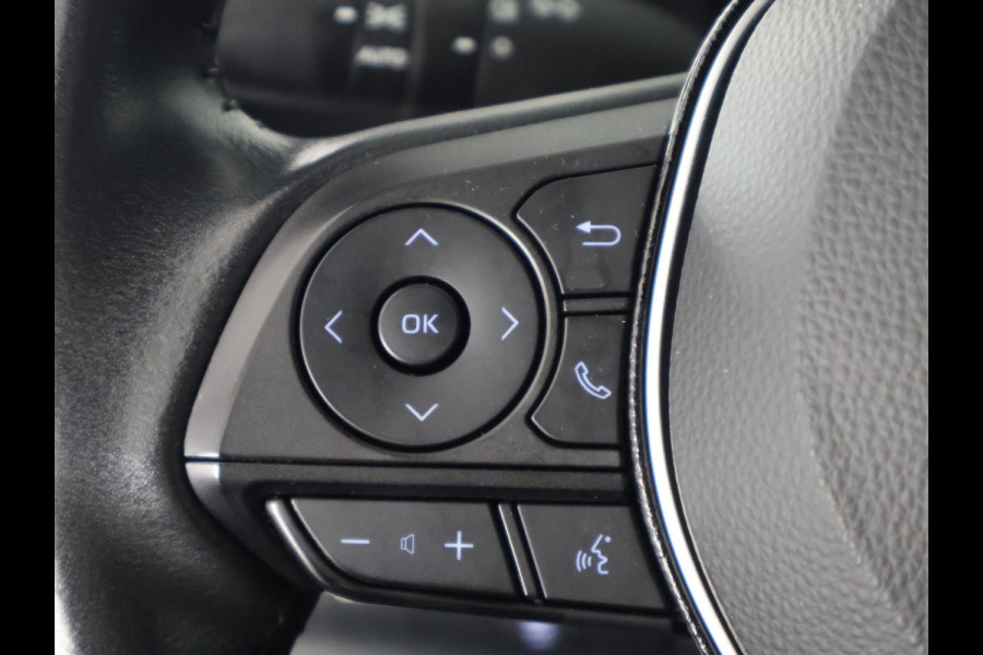 Toyota Corolla Touring Sports 1.8 HYBRID BLACKLINE ED. GARANTIE TOT 06-2031 CLOUD NAVIGATIE. ADAPTIEVE CRUISE CONTROL . ACHTERUITRIJ CAMERA . APPLE CARPLAY & ANDRIOD AUTO .