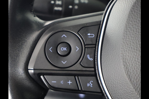 Toyota Corolla Touring Sports 1.8 HYBRID BLACKLINE ED. GARANTIE TOT 06-2031 CLOUD NAVIGATIE. ADAPTIEVE CRUISE CONTROL . ACHTERUITRIJ CAMERA . APPLE CARPLAY & ANDRIOD AUTO .