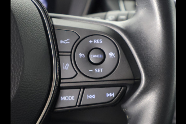 Toyota Corolla Touring Sports 1.8 HYBRID BLACKLINE ED. GARANTIE TOT 06-2031 CLOUD NAVIGATIE. ADAPTIEVE CRUISE CONTROL . ACHTERUITRIJ CAMERA . APPLE CARPLAY & ANDRIOD AUTO .