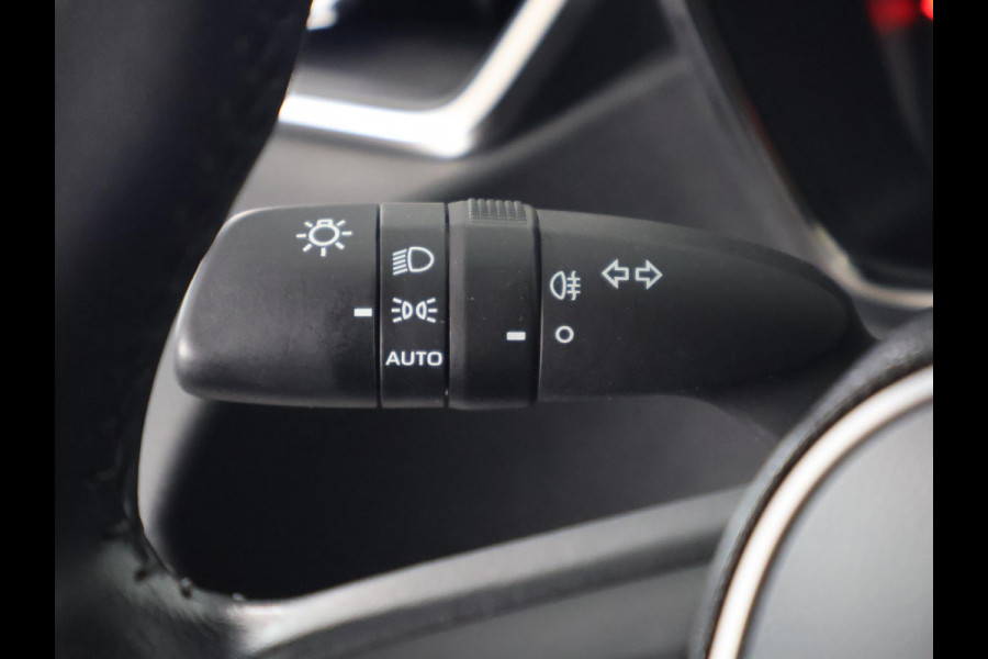 Toyota Corolla Touring Sports 1.8 HYBRID BLACKLINE ED. GARANTIE TOT 06-2031 CLOUD NAVIGATIE. ADAPTIEVE CRUISE CONTROL . ACHTERUITRIJ CAMERA . APPLE CARPLAY & ANDRIOD AUTO .