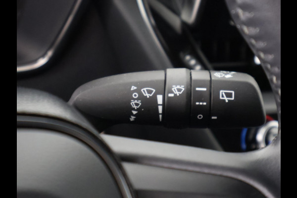 Toyota Corolla Touring Sports 1.8 HYBRID BLACKLINE ED. GARANTIE TOT 06-2031 CLOUD NAVIGATIE. ADAPTIEVE CRUISE CONTROL . ACHTERUITRIJ CAMERA . APPLE CARPLAY & ANDRIOD AUTO .