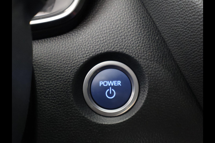 Toyota Corolla Touring Sports 1.8 HYBRID BLACKLINE ED. GARANTIE TOT 06-2031 CLOUD NAVIGATIE. ADAPTIEVE CRUISE CONTROL . ACHTERUITRIJ CAMERA . APPLE CARPLAY & ANDRIOD AUTO .