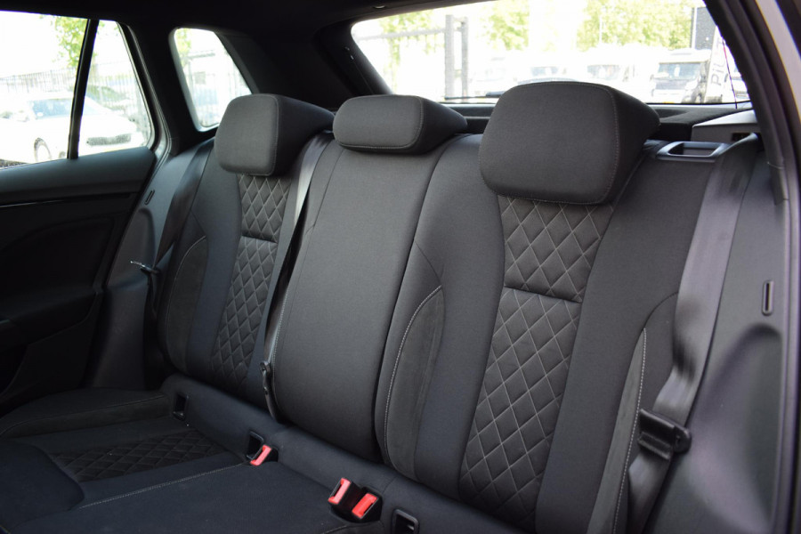 Škoda Kamiq 1.0 TSI Business Edition | Automaat | CarPlay | Pano | Sportstoelen