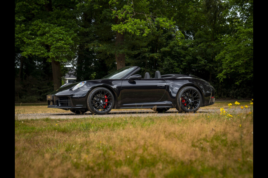 Porsche 911 Cabrio 992-2 Carrera SportDesign | Facelift | Stoelventilatie | Sportuitlaat | Bose