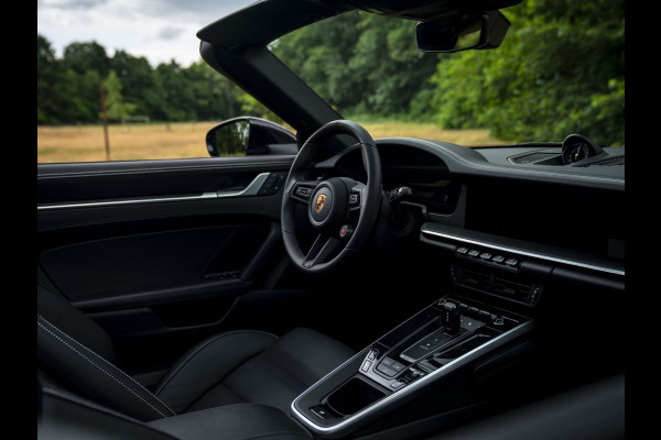 Porsche 911 Cabrio 992-2 Carrera SportDesign | Facelift | Stoelventilatie | Sportuitlaat | Bose