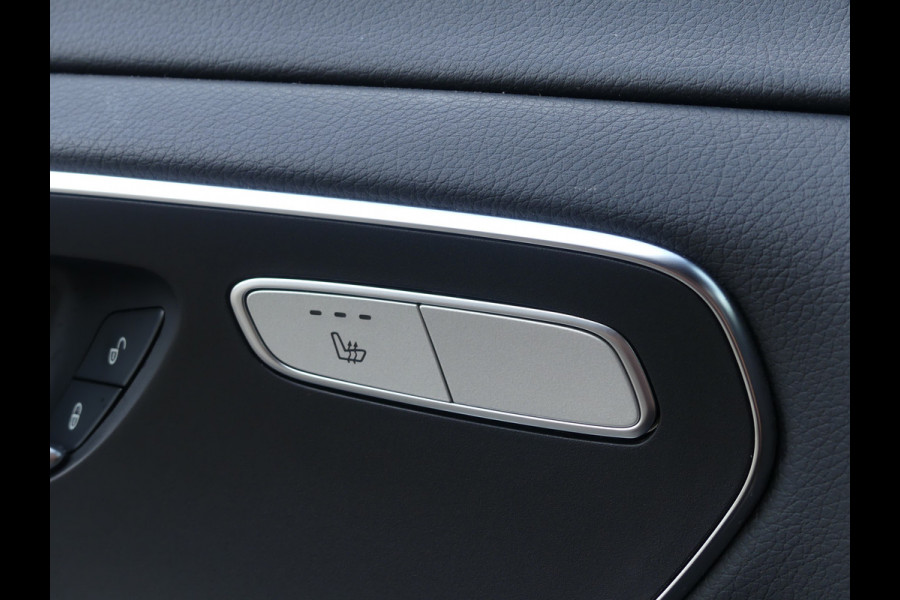 Mercedes-Benz V-Klasse 250d Lang AMG Dubbel Cabine LED/LEER/Trekhaak/Elek deuren