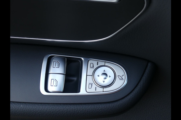 Mercedes-Benz V-Klasse 250d Lang AMG Dubbel Cabine LED/LEER/Trekhaak/Elek deuren