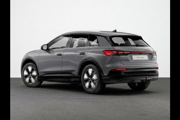 Audi Q4 e-tron Advanced edition 82 kWh 286 pk | Techniekpakket plus | Privacy glas (donker getint) | Glazen panoramadak | Trekhaak |