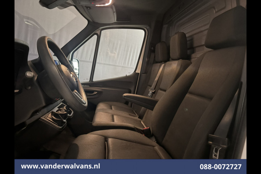 Mercedes-Benz Sprinter 317 CDI 170pk L3H2 Euro6 Airco | 360 Graden Camera | Navigatie | Apple Carplay | Chauffeursstoel Cruisecontrol, Android Auto, Stoelverwarming, 270 Graden Achterdeuren, Parkeersensoren, Bijrijdersbank