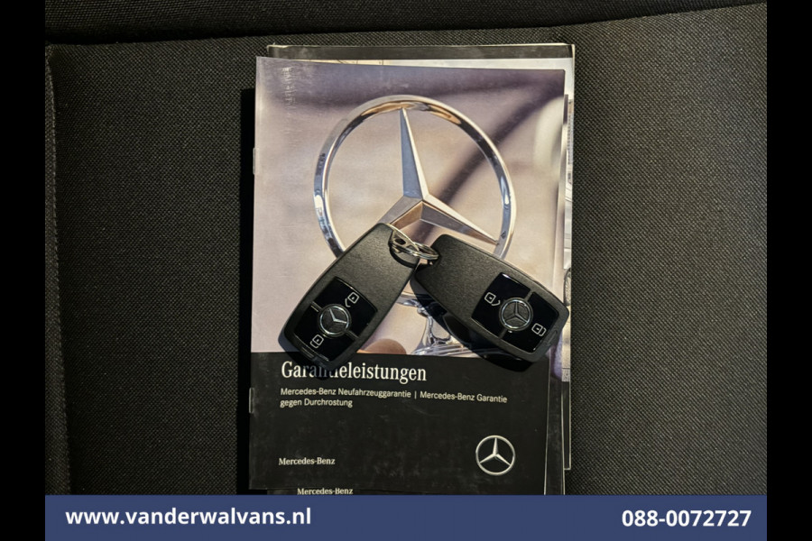 Mercedes-Benz Sprinter 317 CDI 170pk L3H2 Euro6 Airco | 360 Graden Camera | Navigatie | Apple Carplay | Chauffeursstoel Cruisecontrol, Android Auto, Stoelverwarming, 270 Graden Achterdeuren, Parkeersensoren, Bijrijdersbank