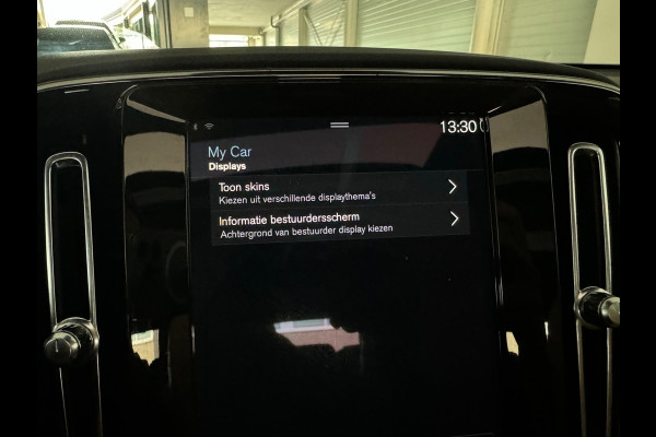 Volvo XC40 1.5 T5 Recharge R-Design Pano|Trekhaak|Blindspot|Memory|H/K|Keyless