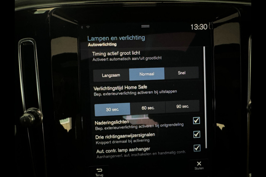 Volvo XC40 1.5 T5 Recharge R-Design Pano|Trekhaak|Blindspot|Memory|H/K|Keyless