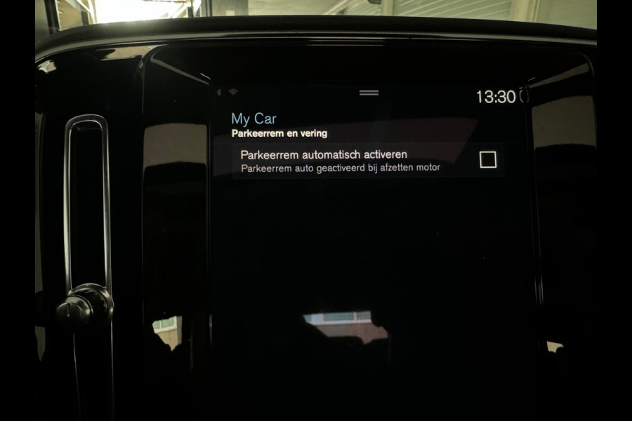 Volvo XC40 1.5 T5 Recharge R-Design Pano|Trekhaak|Blindspot|Memory|H/K|Keyless