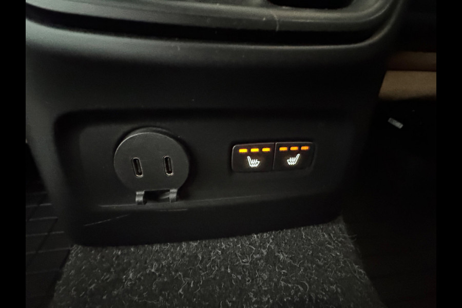 Volvo XC40 1.5 T5 Recharge R-Design Pano|Trekhaak|Blindspot|Memory|H/K|Keyless