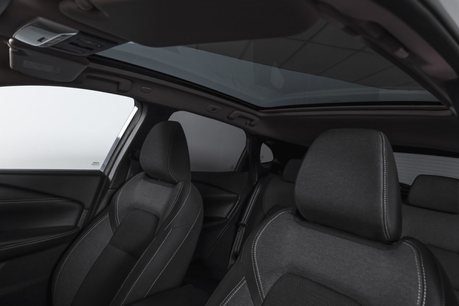 Nissan QASHQAI 1.5 e-Power 190 PK Business Design | Pano | Dig. Cockpit | Adapt. Cruise | PDC | 360 Camera | NAV + App. Connect | ECC | DAB | LM 18" |