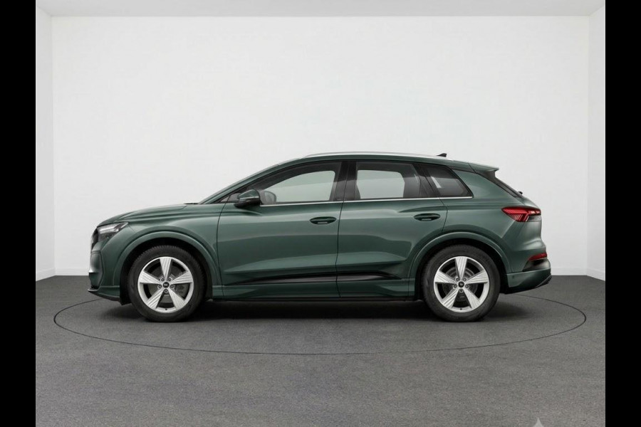 Audi Q4 e-tron Advanced edition 82 kWh 286 pk | Opberg- en bagageruimtepakket | Techniekpakket plus | Exterieurdetails carross.kleur | Trekhaak |