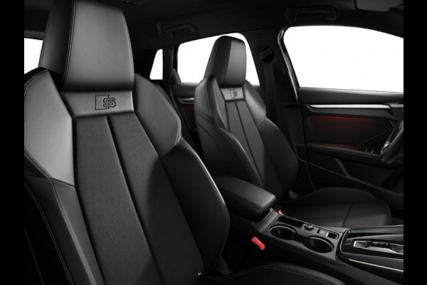 Audi A3 Sportback S edition e-hybrid 204 pk | Warmtewerend glas donker tint | Techniekpakket plus | Optiekpakket zwart plus | Trekhaak |