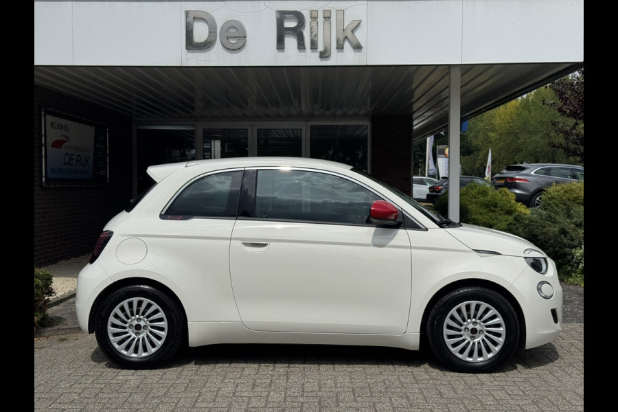 Fiat 500E 24kWh RED | Navi, Cruise, Climate, Lane Assist |