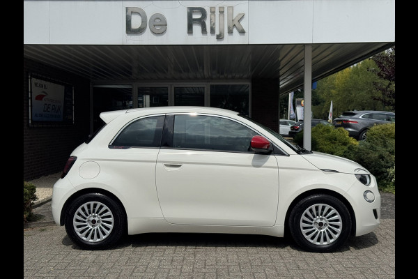 Fiat 500E 24kWh RED | Navi, Cruise, Climate, Lane Assist |