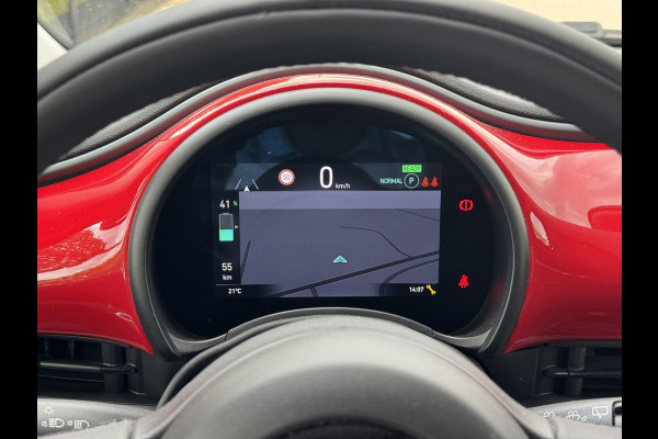 Fiat 500E 24kWh RED | Navi, Cruise, Climate, Lane Assist |