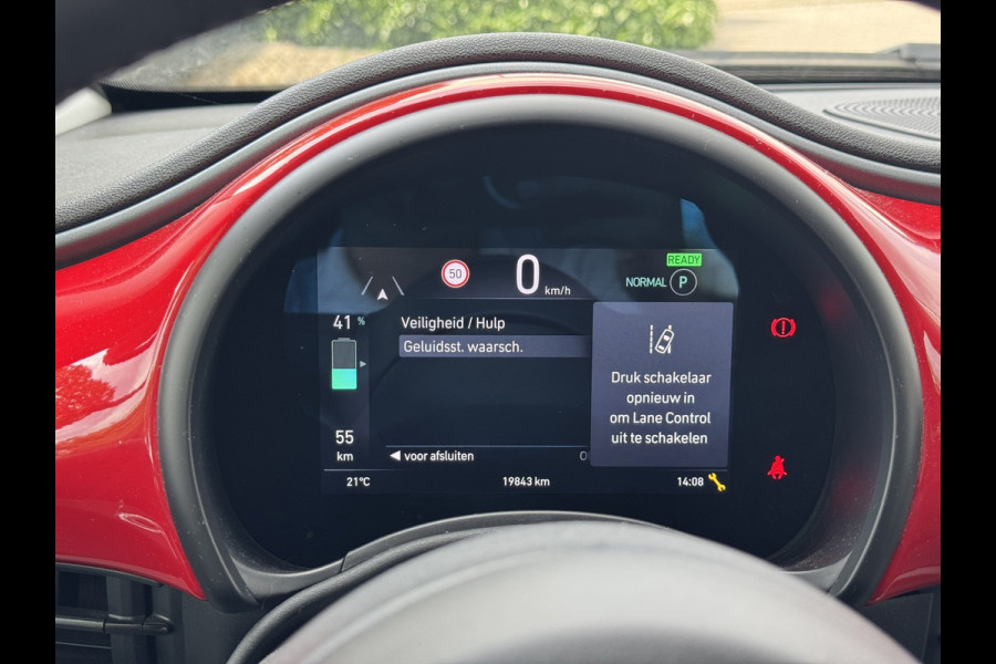 Fiat 500E 24kWh RED | Navi, Cruise, Climate, Lane Assist |