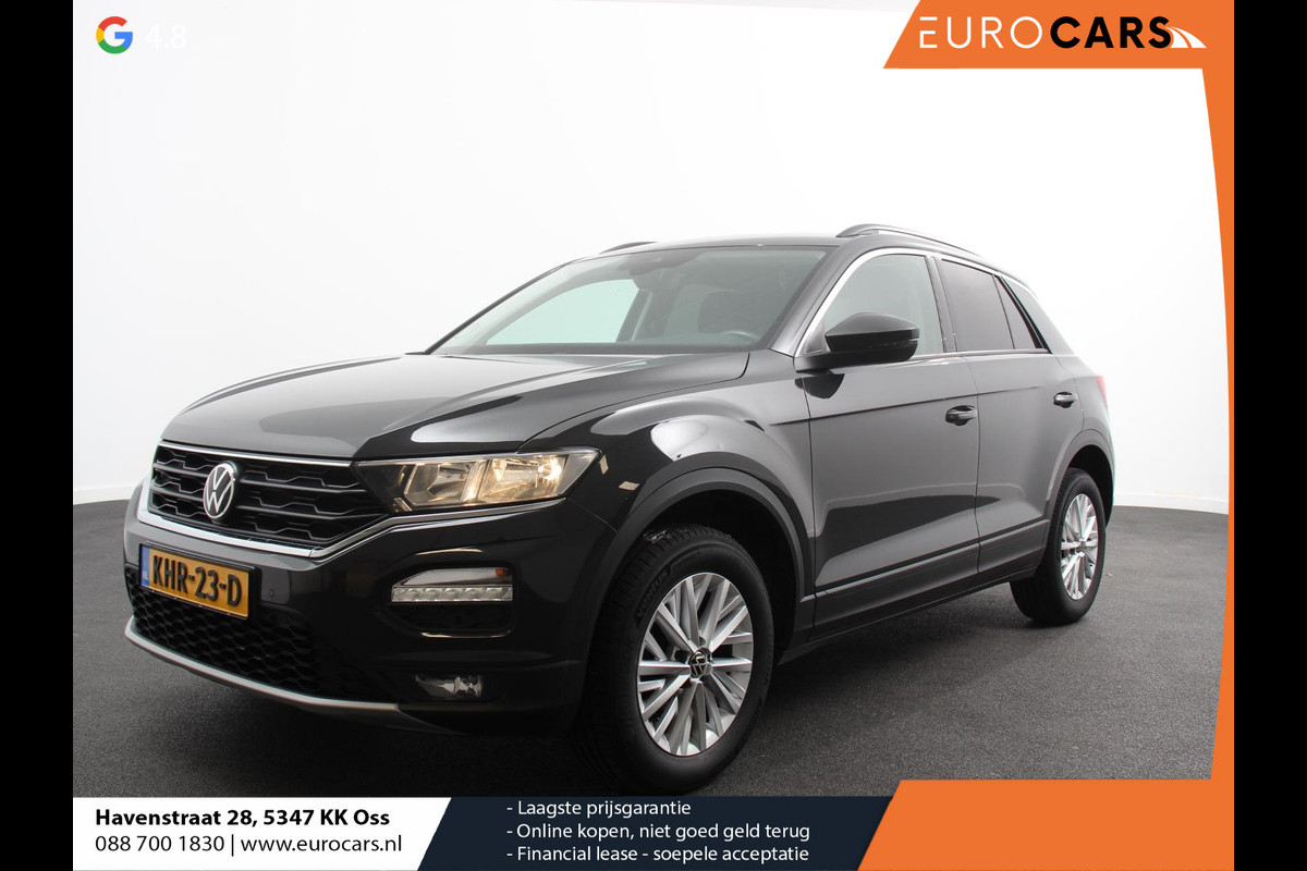 Volkswagen T-Roc 1.5 TSI 150pk DSG Style Team Climate Control Camera Parkeer sensoren Adaptive Cruise control Dab Electrisch bedienbare kofferbak Lichtmetalen Velgen