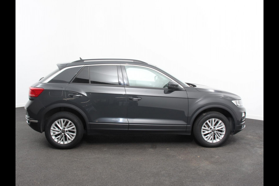 Volkswagen T-Roc 1.5 TSI 150pk DSG Style Team Climate Control Camera Parkeer sensoren Adaptive Cruise control Dab Electrisch bedienbare kofferbak Lichtmetalen Velgen
