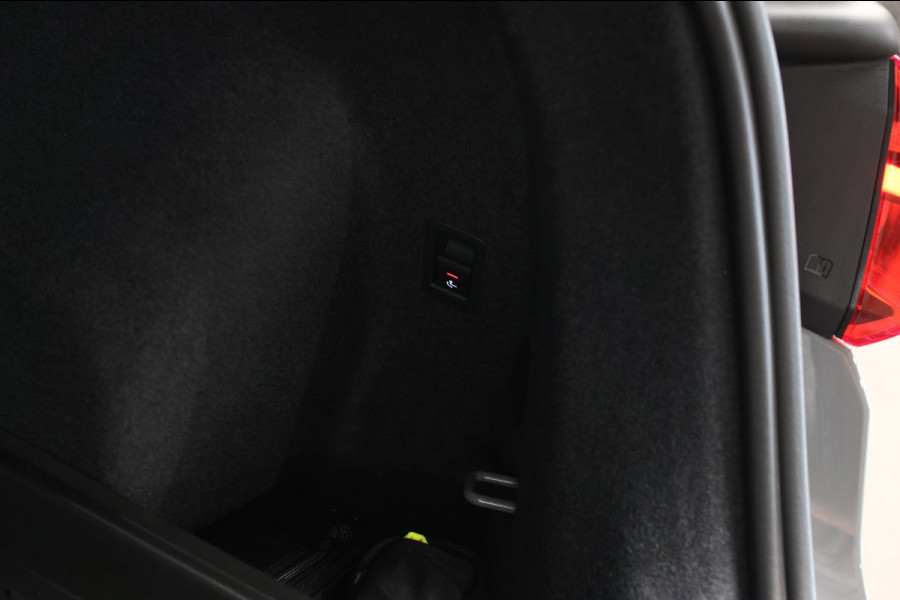 Audi RSQ3 Sportback TFSI *Keramisch*Pano*360 Camera*Sonos*Matrix*