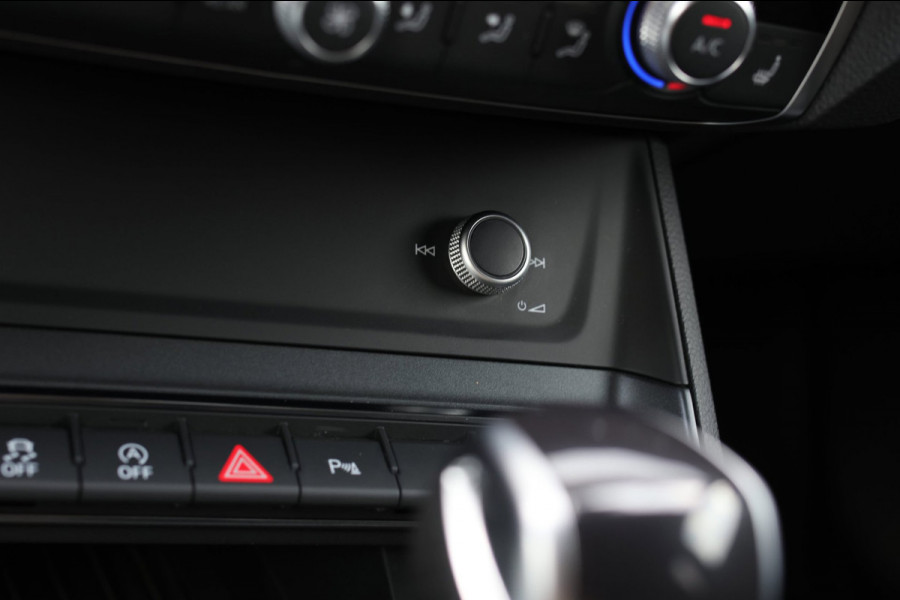 Audi RSQ3 Sportback TFSI *Keramisch*Pano*360 Camera*Sonos*Matrix*