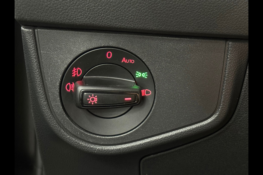 Volkswagen Polo 2.0 TSI GTI | Panorama | ACC | Virtual Cockpit | Camera | Park Assist | Blind Spot | LED | Dealer onderhouden