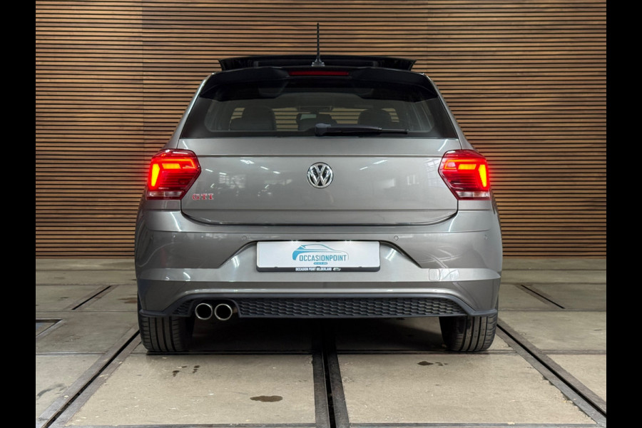Volkswagen Polo 2.0 TSI GTI | Panorama | ACC | Virtual Cockpit | Camera | Park Assist | Blind Spot | LED | Dealer onderhouden
