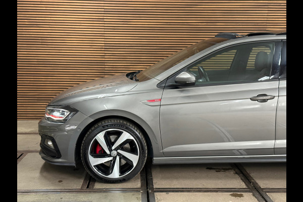 Volkswagen Polo 2.0 TSI GTI | Panorama | ACC | Virtual Cockpit | Camera | Park Assist | Blind Spot | LED | Dealer onderhouden