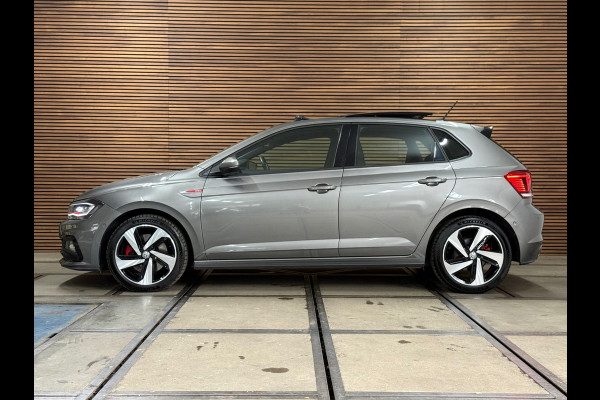 Volkswagen Polo 2.0 TSI GTI | Panorama | ACC | Virtual Cockpit | Camera | Park Assist | Blind Spot | LED | Dealer onderhouden