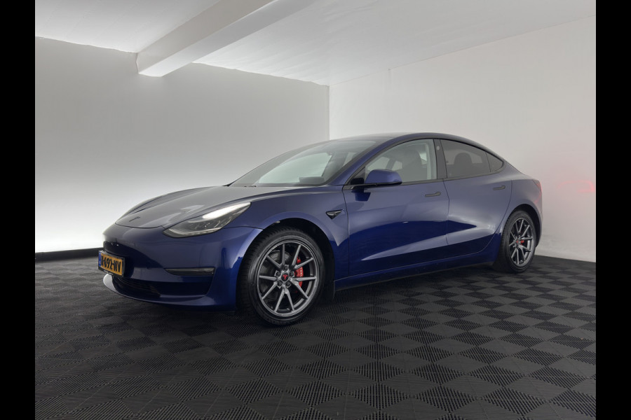 Tesla Model 3 Long Range AWD 75 kWh [3-Fase-11kW ] {SoH-82%} Aut. *PANO | AUTOPILOT | LEATHER | TOWBAR | KEYLESS | FULL-LED | MEMORY-PACK | TOPVIEW | DAB | CARPLAY | DIGI-COCKPIT | LANE-ASSIST | HEATED-COMFORTSEATS | 18"ALU*