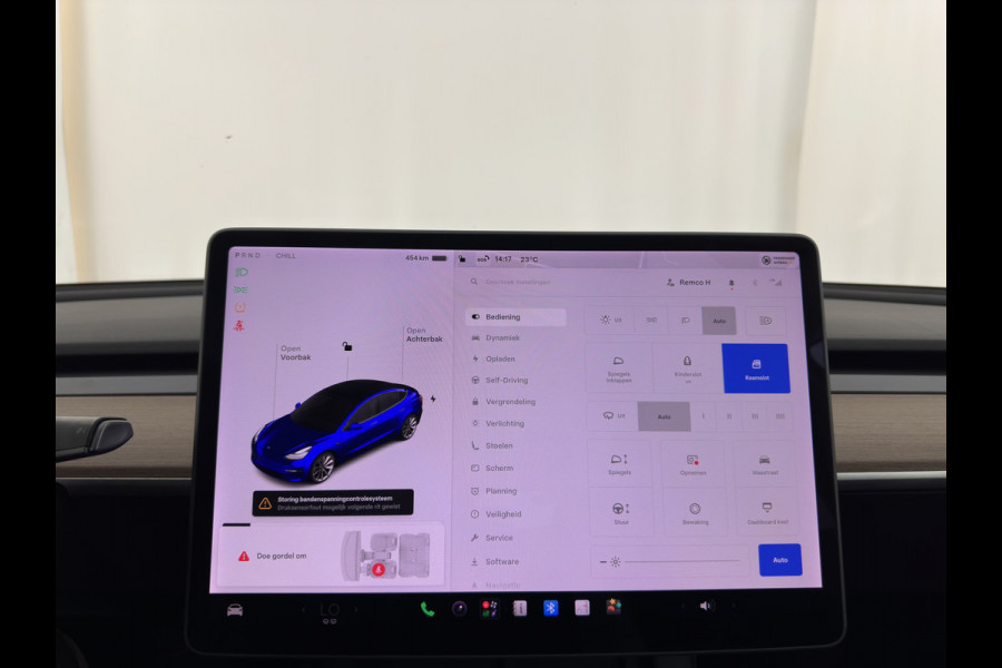 Tesla Model 3 Long Range AWD 75 kWh [3-Fase-11kW ] {SoH-82%} Aut. *PANO | AUTOPILOT | LEATHER | TOWBAR | KEYLESS | FULL-LED | MEMORY-PACK | TOPVIEW | DAB | CARPLAY | DIGI-COCKPIT | LANE-ASSIST | HEATED-COMFORTSEATS | 18"ALU*