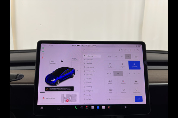 Tesla Model 3 Long Range AWD 75 kWh [3-Fase-11kW ] {SoH-82%} Aut. *PANO | AUTOPILOT | LEATHER | TOWBAR | KEYLESS | FULL-LED | MEMORY-PACK | TOPVIEW | DAB | CARPLAY | DIGI-COCKPIT | LANE-ASSIST | HEATED-COMFORTSEATS | 18"ALU*