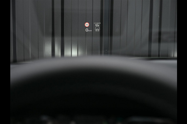Audi A3 Sportback 45 TFSI e S edition Competition | Panoramadak | 5 jr Garantie | HUD | Sonos Sound | Camera | Ambiance interieur | Active Cruise | S-Seats + Memory | Stoelverwarming | Keyless |