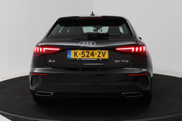 Audi A3 Sportback 30 TFSI S edition (STOELVERWARMING, LANE-ASSIST, NAVIGATIE, PARKEERSENSOREN)