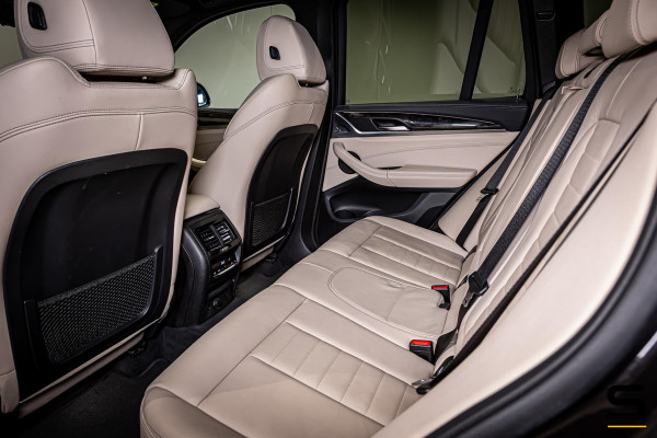 BMW X3 XDrive30i High Executive Edition|M-sport|Pano|Leder