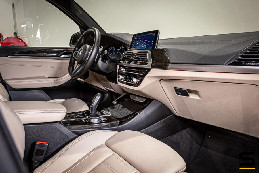 BMW X3 XDrive30i High Executive Edition|M-sport|Pano|Leder