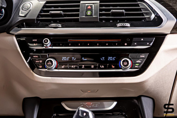 BMW X3 XDrive30i High Executive Edition|M-sport|Pano|Leder
